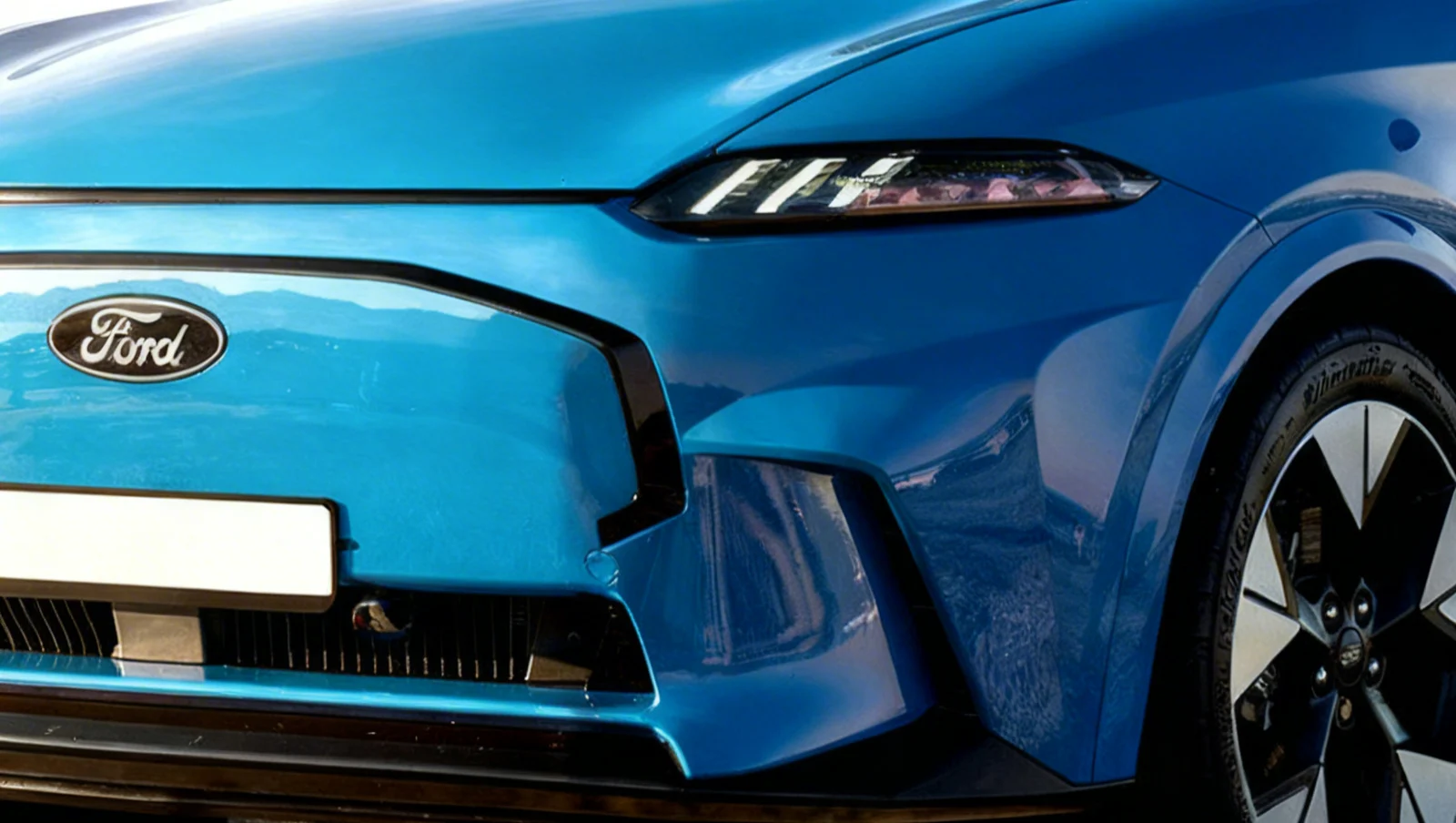 Ford Fiesta torna come auto elettrica: ecco il ritorno dell'icona