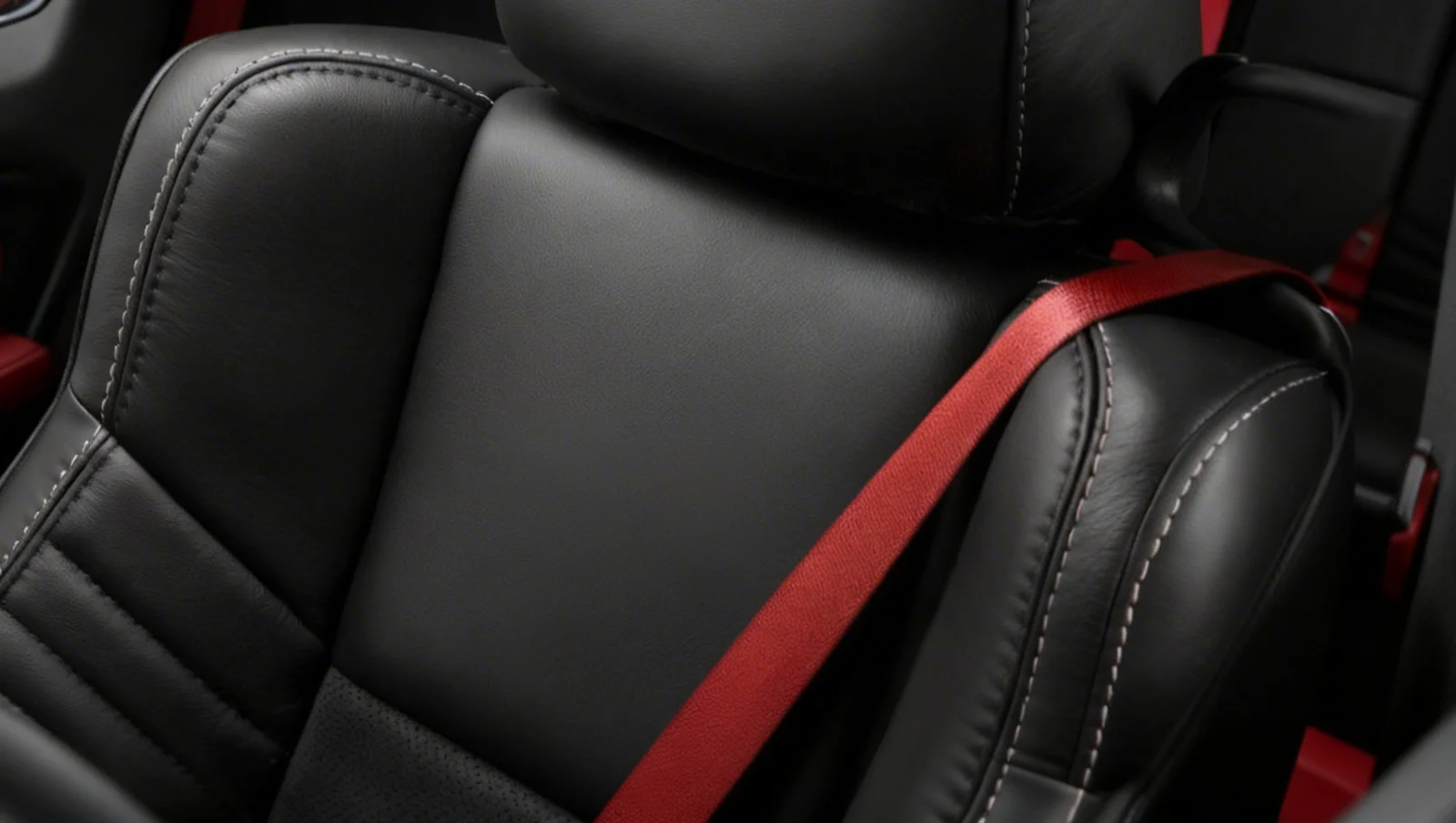 Stellantis sotto accusa: sedili difettosi in 2 milioni di auto