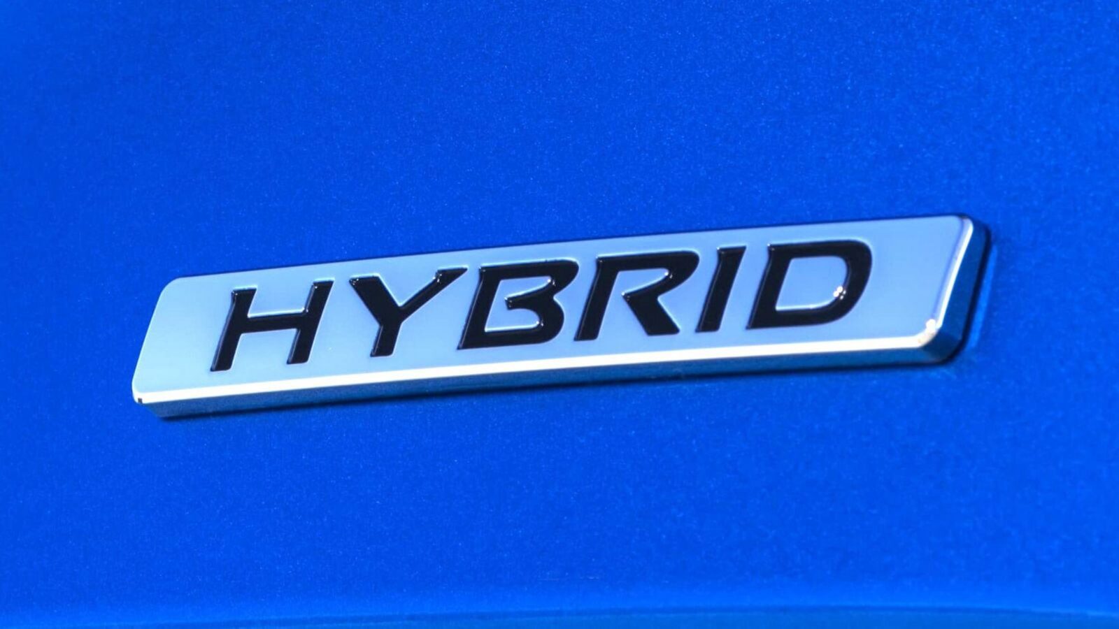 Auto ibrida, come leggere il libretto e scoprire mild, full o plug-in