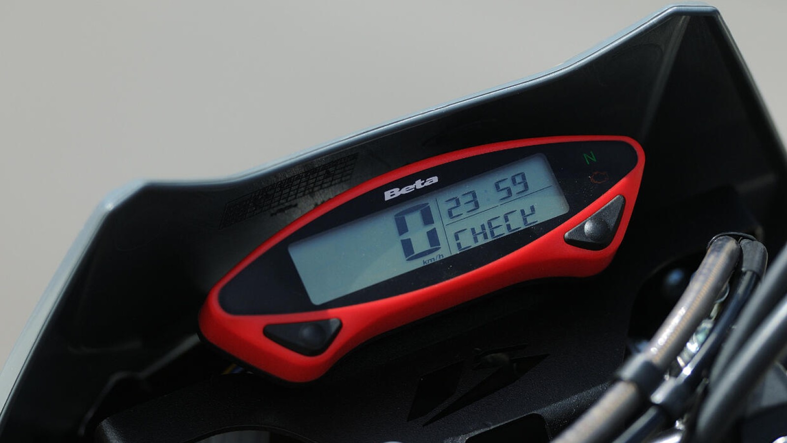 Betamotor RR Motard 125R: la moto sportiva per i sedicenni