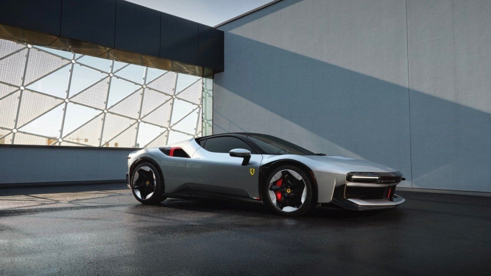 Ferrari CZ26: dalla SF90 Stradale un esemplare unico
