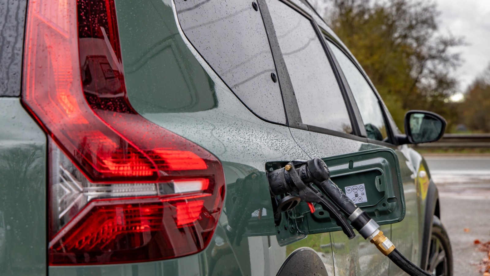 Dacia Duster in calo: ecco perché e cosa cambierà nel 2028