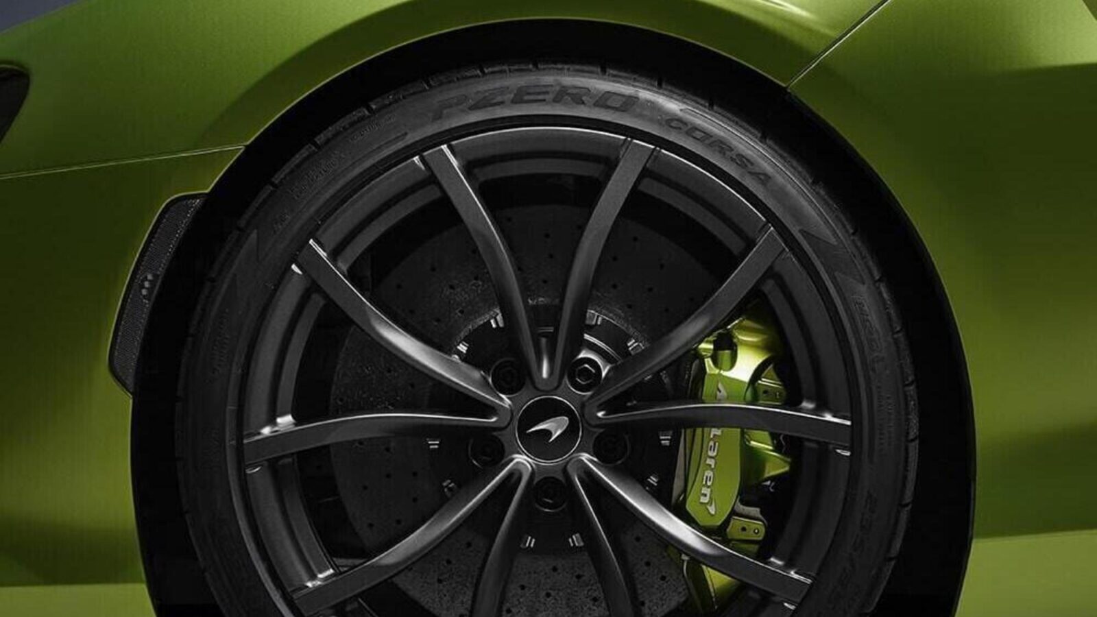 Intelligenza artificiale sulle auto dei Carabinieri con Pirelli