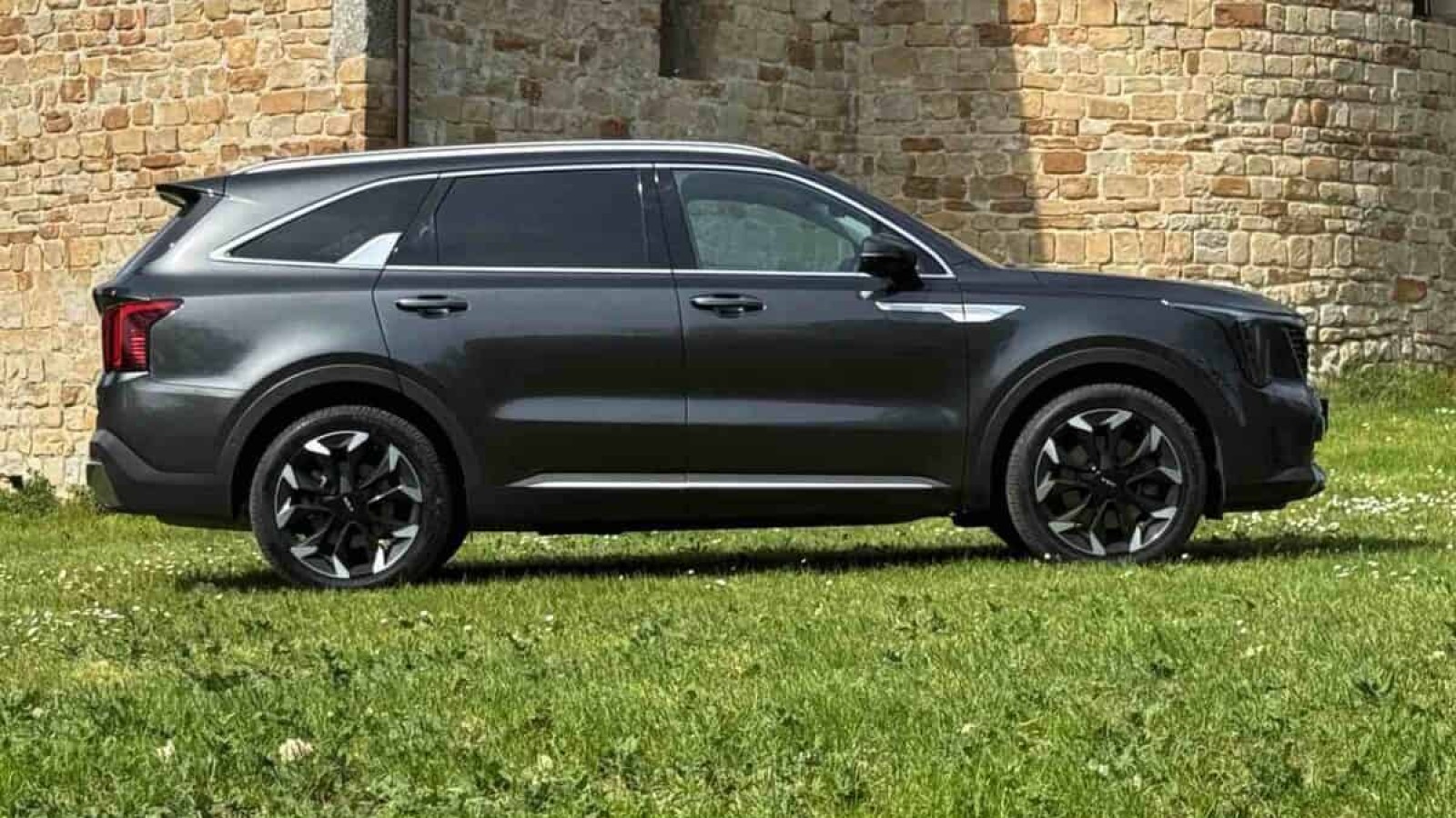 Kia Sorento 2.2 CRDi 4WD DCT, il diesel per chi macina chilometri