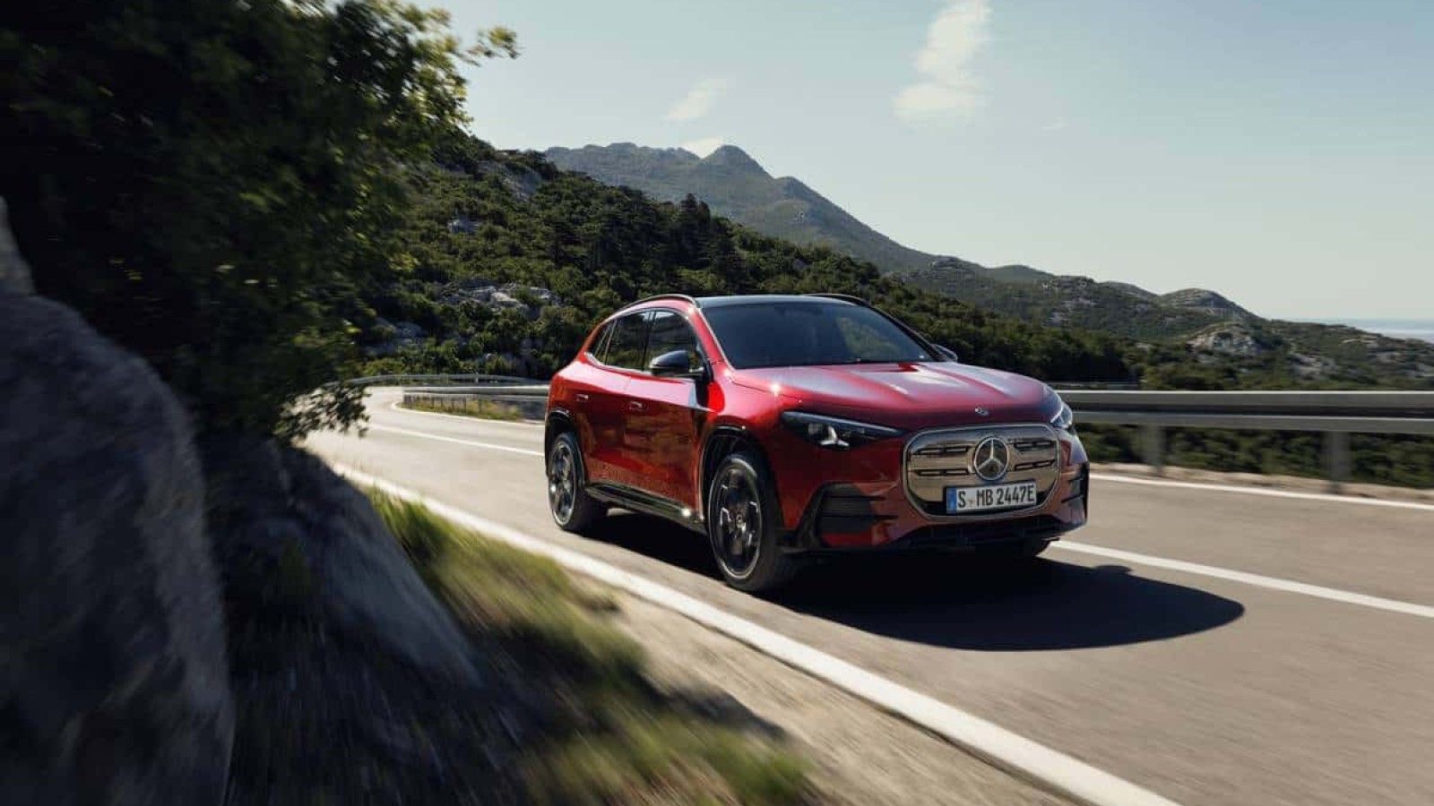 Mercedes-Benz GLA elettrica: tre versioni e fino a 657 km di autonomia