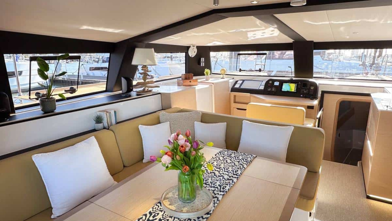 Neel 52: il trimarano da crociera che punta all'altura